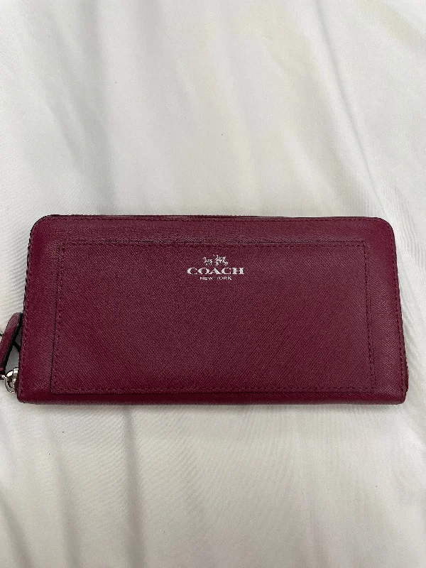 Wallet By Coach  Size: Medium