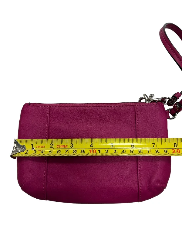 Wristlet By Coach  Size: Medium