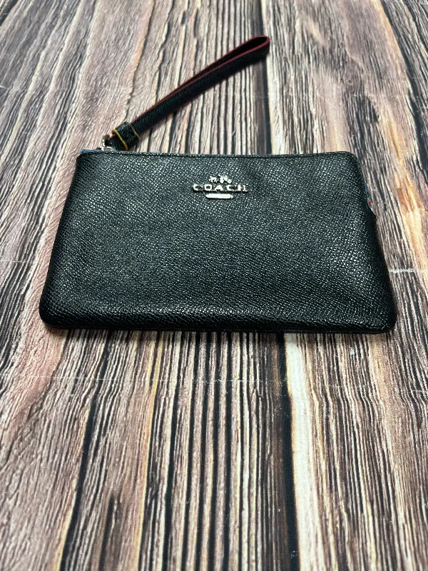 Wristlet By Coach  Size: Small