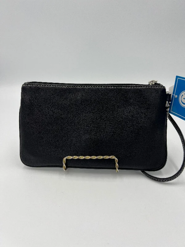 Wristlet Designer By Coach  Size: Medium