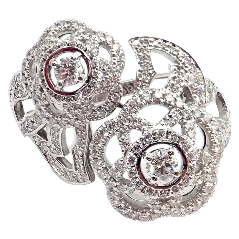 Authentic! Chanel Camellia Two Flower 18k White Gold Diamond Ring