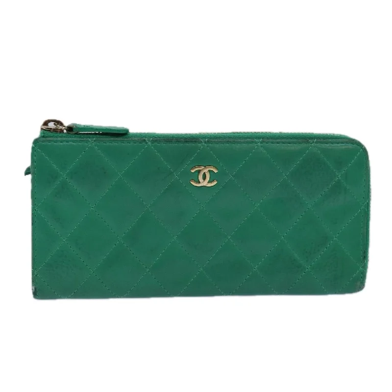 CHANEL Matelasse Long Wallet Lamb Skin Green CC  yk12983