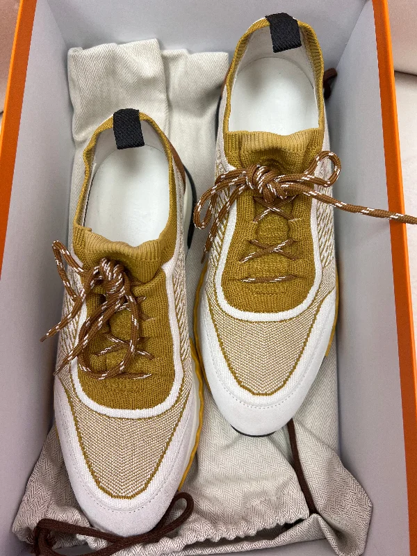 Hermes Addict Sneakers Sesame Sz38.5 Preloved SKTR1015