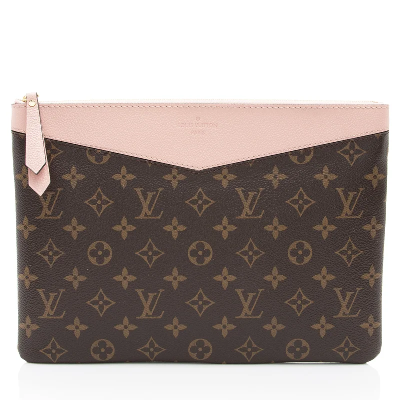 Louis Vuitton Monogram Canvas Daily Pouch (SHF-ZnoCfR)