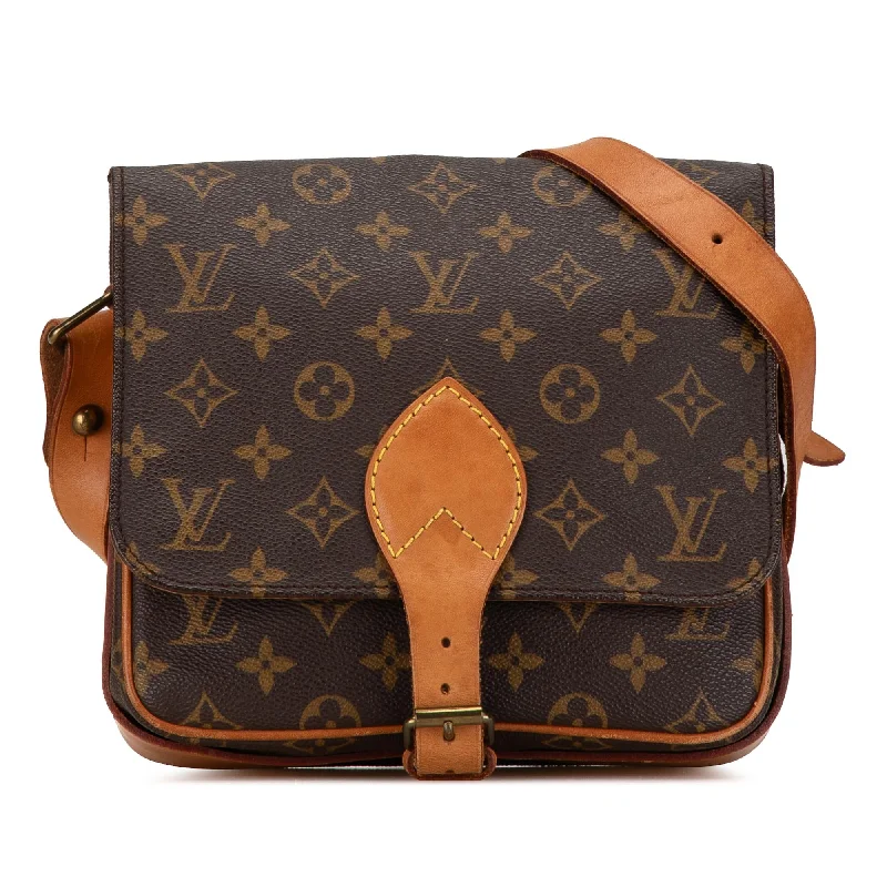 Louis Vuitton Monogram Cartouchiere MM (SHG-NwYwal)