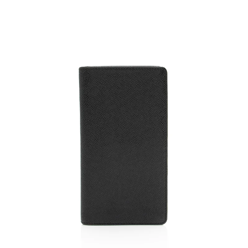 Louis Vuitton Taiga Leather Porte Valeurs Cartes Card Holder (SHF-zVM6Ka)