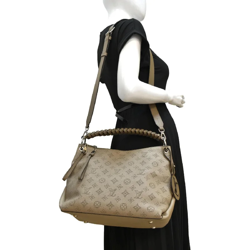 LOUIS VUITTON Beaubourg Mahina MM Leather Hobo Shoulder Bag Galet