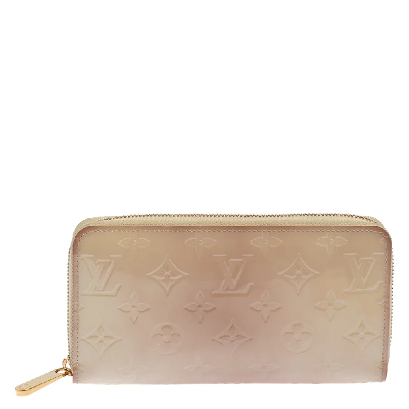 Louis Vuitton Cream White Monogram Vernis Zippy Wallet