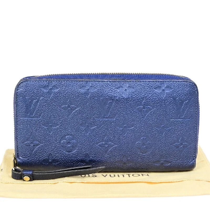 LOUIS VUITTON Zippy Wallet